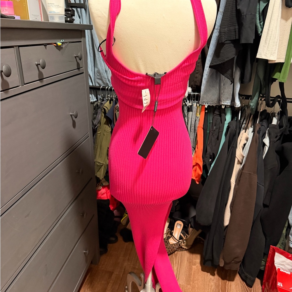 Fuchsia Ribbed Bodycon Maxi Dress - Picture 2 of 2